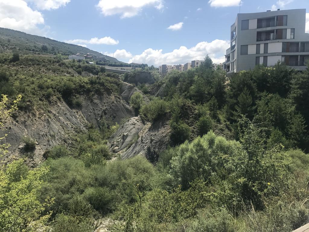 SabiñánigoGolf Y Nieveアパートメント エクステリア 写真